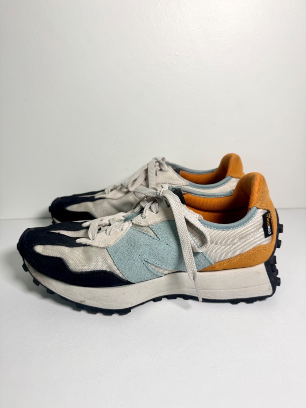 New Balance 327 Cordura Moonbeam Madras Orange Sneakers | Women's 9.5